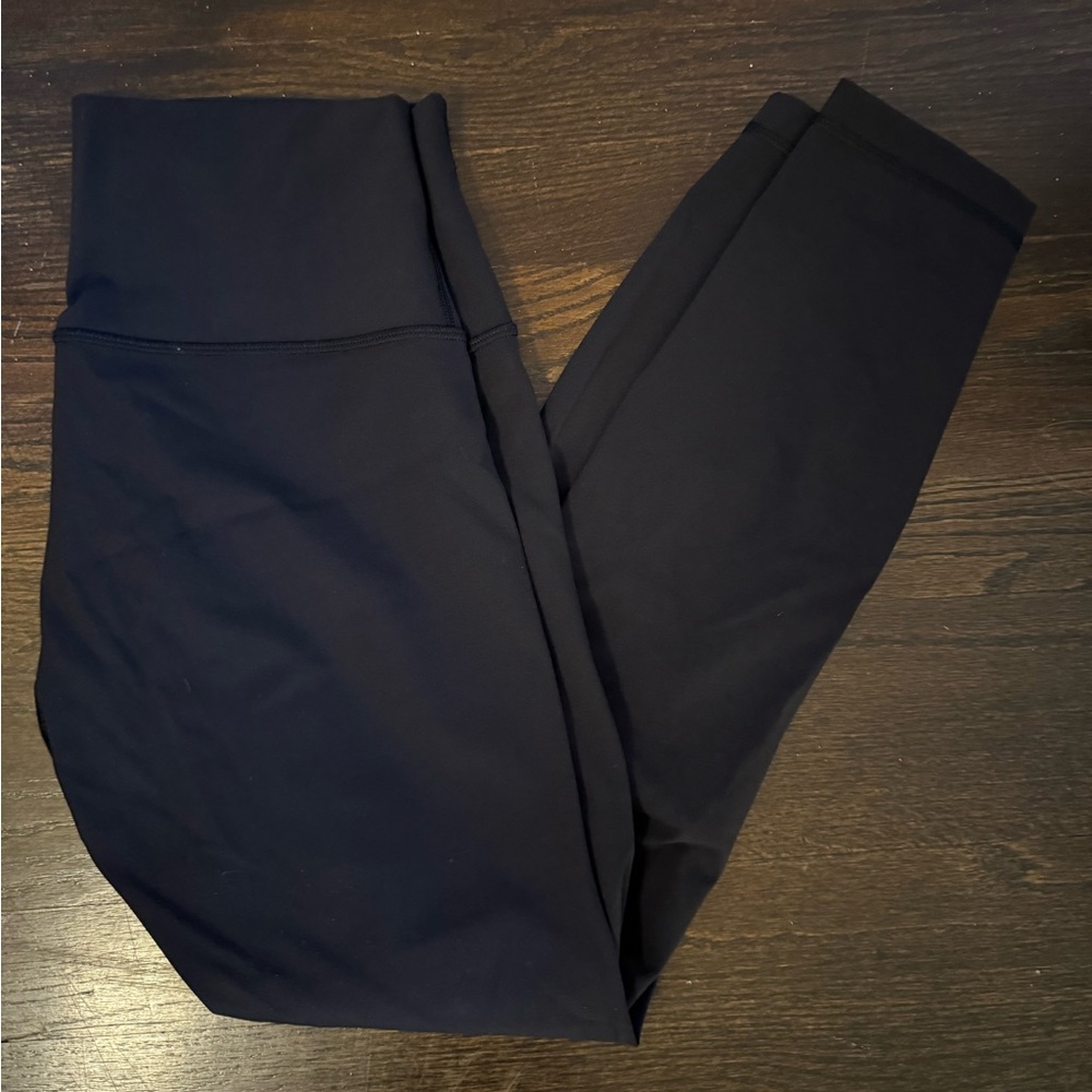 Lululemon wunder 7/8 black leggings EXCELLENT condition size 8